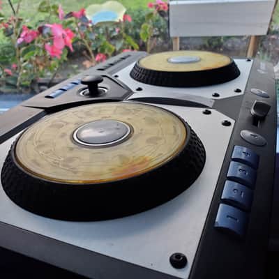 Mixman DM2 USB DJ Interface image 2
