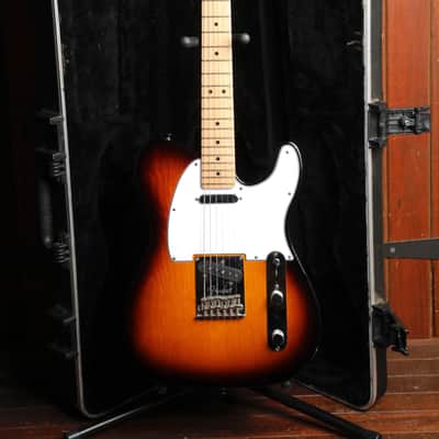 Fender American Standard Telecaster 2-Tone Sunburst Electric Guitar 2011 Pre-Owned image 2