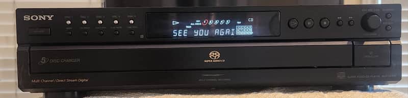 Immagine Sony Sony SCD-CE595 5-disc carousel CD and SACD (Super Audio CD) changer 2004 - Black - 1
