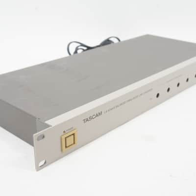 TASCAM LA-40mkII Balanced / Unbalanced Line Converter RCA XLR 8ch DirectBox image 5