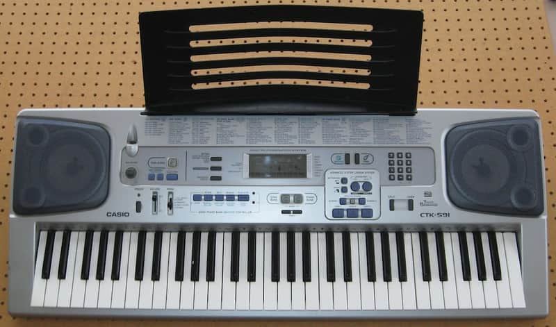 Casio CTK-591 with accessories 2006 image 1
