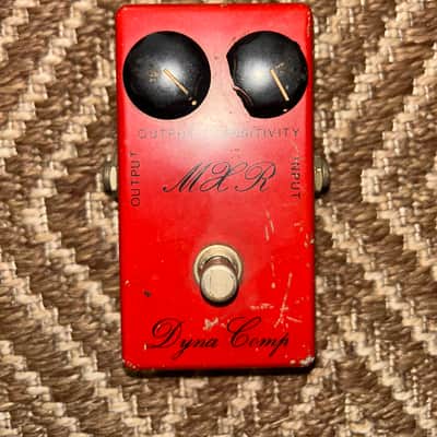 MXR CSP028 '76 Vintage Script Dyna Comp 1977 - Red image 4
