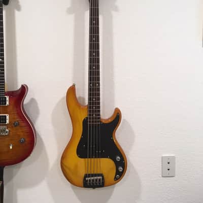 G&L L5000 1997 Honeyburst image 2