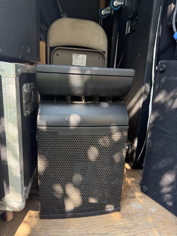 2 ea. JBL VRX932LA-1 2-Way 12"  Compact Passive Line Array Loudspeaker 2010s - Black image 1