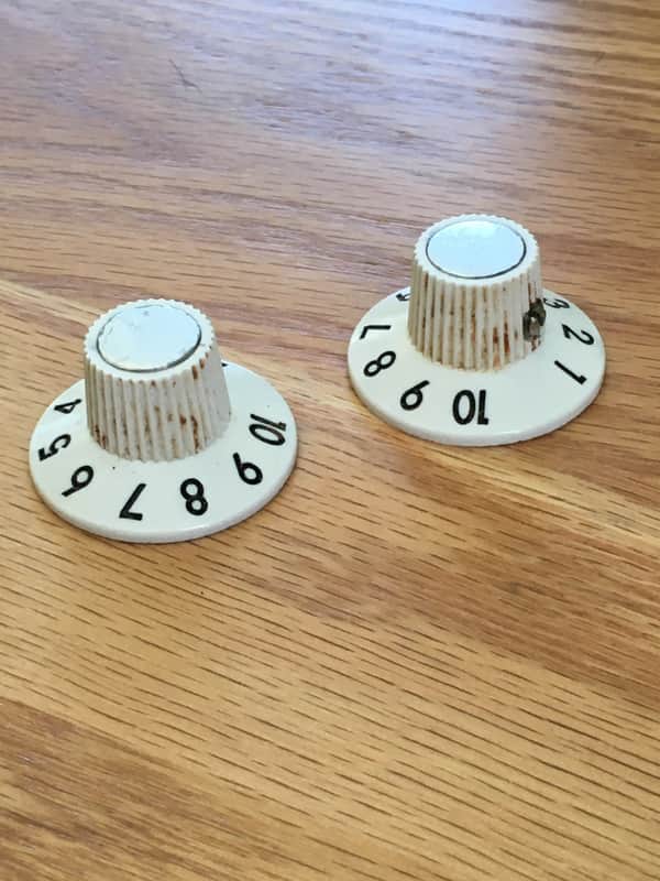 Vintage Spec Relic Knobs Slotted Set Screws CTS Pot for Fender Jazzmaster USA Witch Hat image 1