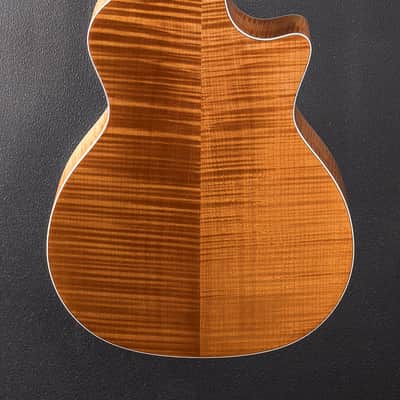 Taylor Used 614CE Left Hand '06 image 4