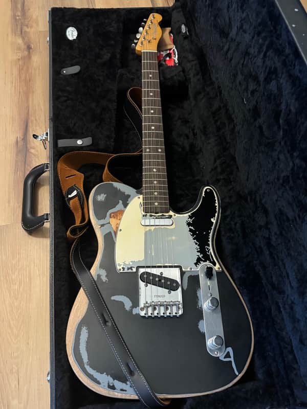 Fender Joe Strummer Signature Telecaster 2022 - Present - Black Relic