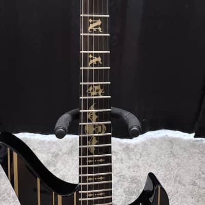 Schecter Synyster Gates Custom-S - Black and gold pinstripes image 18
