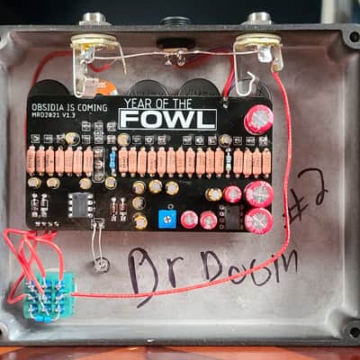 Fowl Sounds FX  Year of the Fowl Distortion Pedal with Rooster Skull Graphics image 12