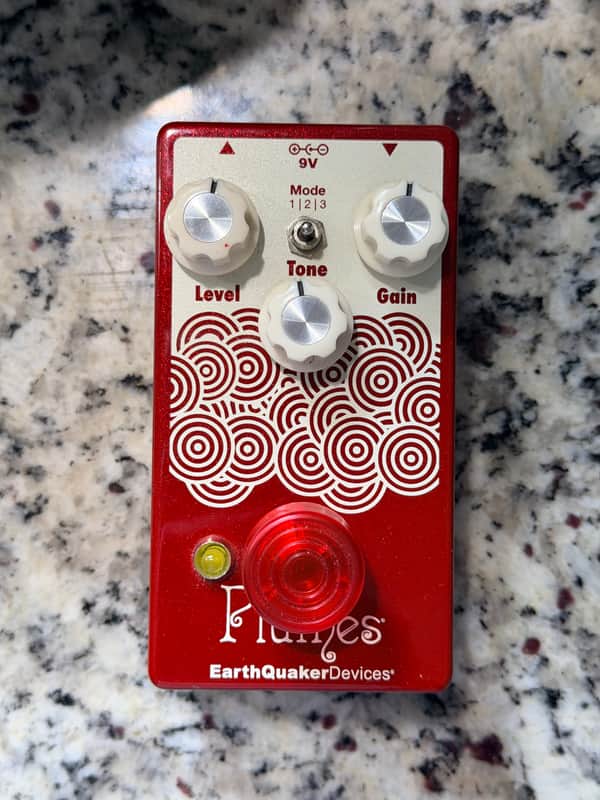 EarthQuaker Devices Plumes Small Signal Shredder