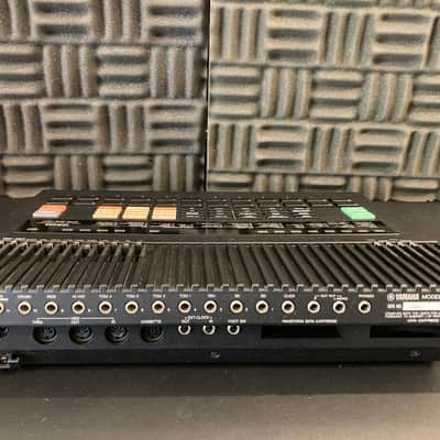 Yamaha RX5 drum machine + RX-5 and WRC02 Jazz and Fusion ROM image 5