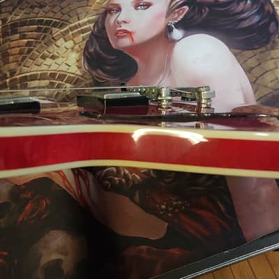 Hofner Contemporary Series Verythin with Rosewood Fretboard 2006 - 2019 - Transparent Red image 13