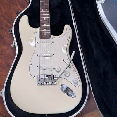 Fender American Standard Stratocaster with Rosewood Fretboard 1999 - Olympic White image 1