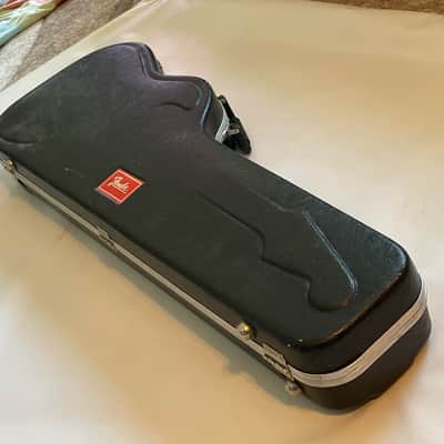 1990's Fender Red Label Molded Hardshell Stratocaster Telecaster Guitar Case No Key (Damaged Feet) image 4