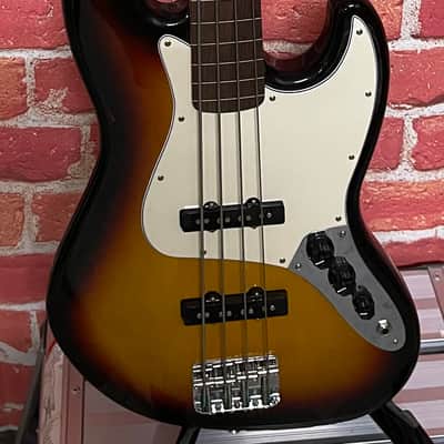 Fender Standard Jazz Bass Fretless 1997 - 2008 | Reverb