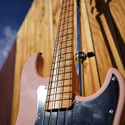G&L Custom Shop USA LB-100 Nitro Shell Pink 4-String Electric Bass Guitar w/ Black Tolex Case image 6