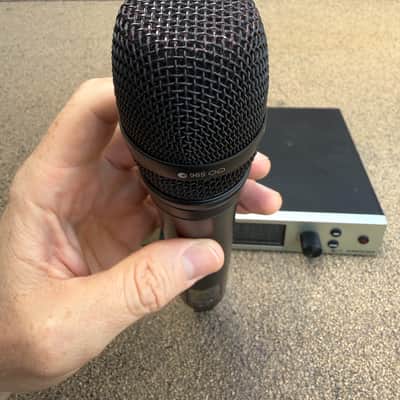 Immagine Sennheiser EW 500 G4-965 Handheld Wireless Microphone System with MMK 965 Capsule (GW1-Band: 558-608 MHz) 2010s - Black - 9