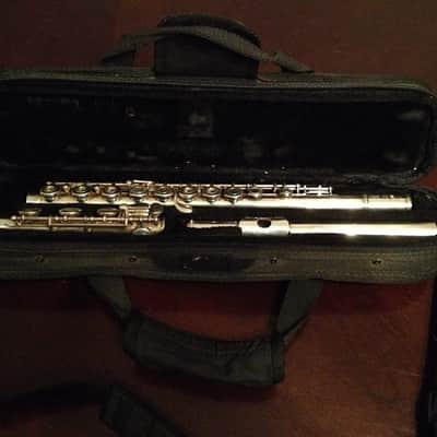 Yamaha YFL-481H Intermediate Flute B Foot image 2