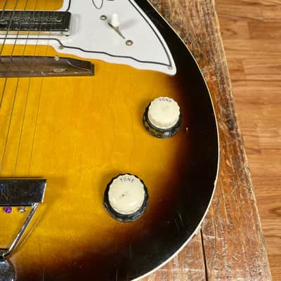 1960s Harmony H46 Stratotone "Mars" Electric Guitar Sunburst image 11