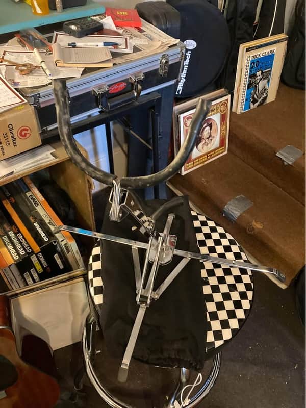 New Old Stock Chrome portable Alto saxophone Tenor Sax Stand w/clarinet peg and cloth carry bag image 1