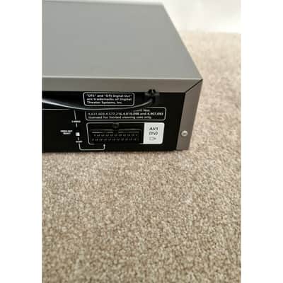 Hitachi DV-P305E - Media Player - Excellent w/ Original Box image 9