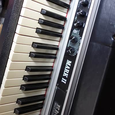 Rhodes Stage 73 Mk ll elec piano + V Vibe (USB) Stereovibe & FREE UK delivery image 19