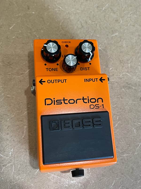 Boss DS-1 Distortion