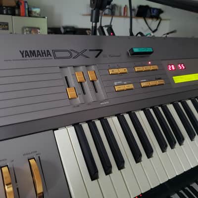 Yamaha DX7 II Centennial 1987 Silver/ Gold | Reverb