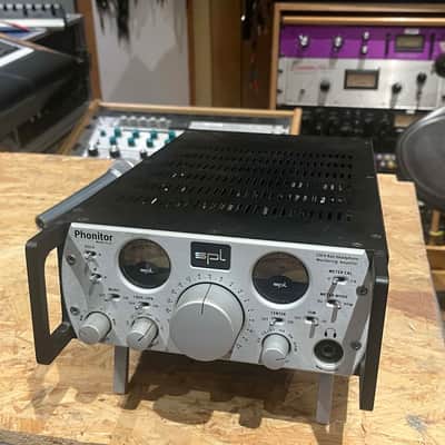 SPL 2730Phonitor 2 Headphone Amplifier 2015 - Present - Silver image 1
