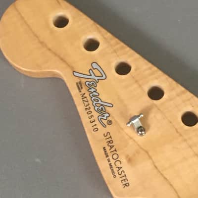 Ultra Rare Vintage Fender Lefty Stratocaster Neck 2003 Strat Rosewood Super Flame Maple 🍁 image 4