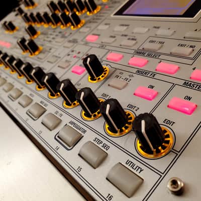 CERTIFIED!!! KORG RADIAS KEYBAORD FULLY INSPECTED/SERVICED AND IN AMAZING CONDITION! image 16
