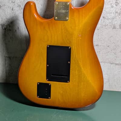 Levinson Blade R-2 Strat 90's Burst Bild 8