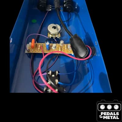 Colorsound Fuzz Box - Blue - X18447 image 8