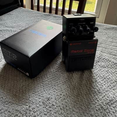 Boss MT-2 Metal Zone (Silver Label) 1991 - Present - Black image 3