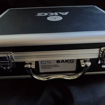 AKG C214 Large Diaphragm Cardioid Condenser Microphone 2010s - Black image 13