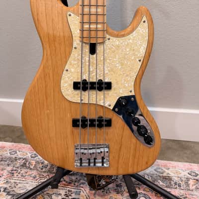 Sire Marcus Miller V7 Swamp Ash 4-String 2018 - Natural Satin image 2