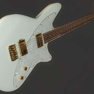 Baritone - Dood Craft Guitars - The Beatrice 628 - #150 - White & Gold image 4