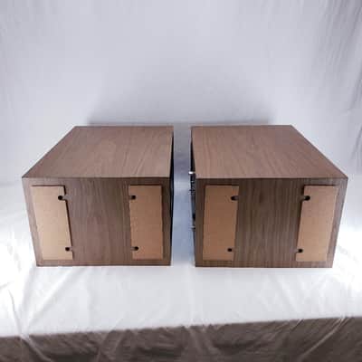 Klipsch The Nines Powered Speakers Walnut (Pair) image 7