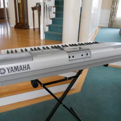 Yamaha PSR-295 image 5