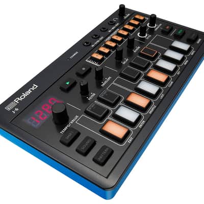 Roland AIRA Compact J-6 Chord Synthesizer image 3