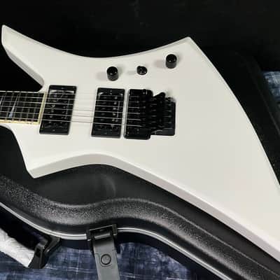 2023 USA Select Kelly KE2 Ebony Fingerboard - Snow White - Authorized Dealer - In-Stock! 8.65lbs G00166 image 5