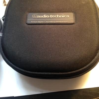 Audio technica ATH-ANC27 Quiet Point Active Noise-Cancelling headphones black image 6