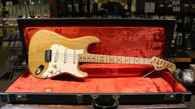 Fender Stratocaster Hardtail with 3-Bolt Neck, Maple Fretboard 1973 - 1977 - Natural image 1