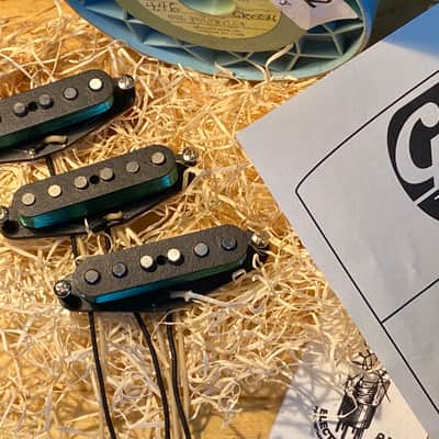 General Vintage Tone  1963-65 Stratocaster Pickup set New Old stock Green 42awg coil wire Corona , N image 1