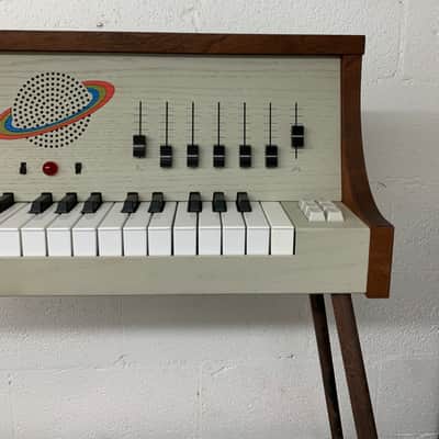 Love Hultén Noistation Synthesizer image 4
