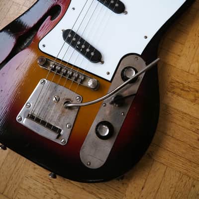 Jolana Iris T-style - 1970s - Fully Restored, Pro Setup, Play-Ready image 6