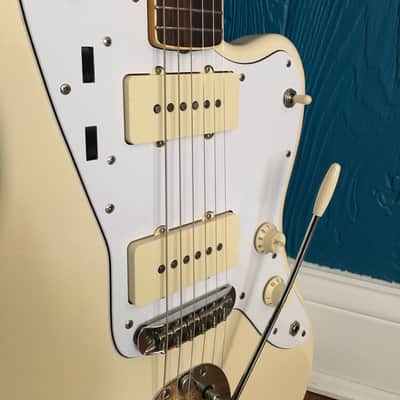 Fender Jazzmaster JM66 AVRI Specs Olympic White Matching Headstock CIJ image 4