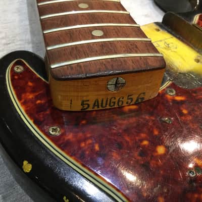Fender Precision Bass 1966 Sunburst Lefty image 13