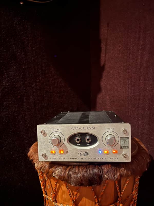 Avalon U5 Direct Box / Instrument Preamplifier 2000s - Silver image 1