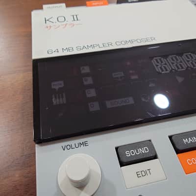 Teenage Engineering EP–133 K.O. II sampler with soft bag image 5
